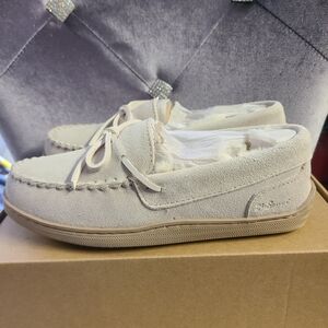 Elegant Beige Moccasins for Women